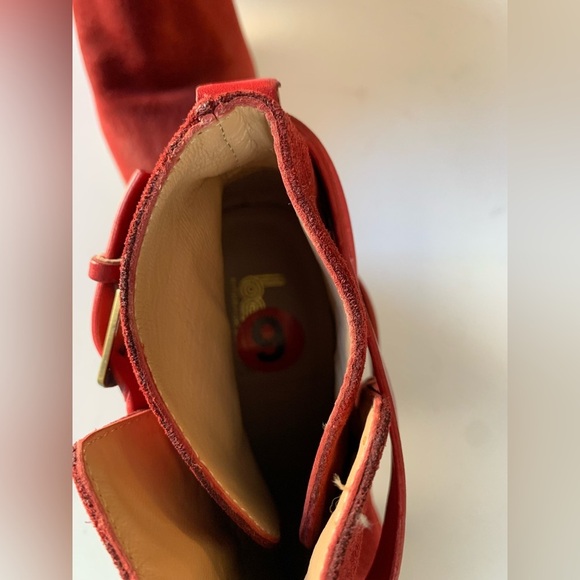 Belle suede ankle boot - Picture 6 of 7